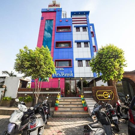 Oyo 1681 Hotel Devansh Udaipur Dış mekan fotoğraf