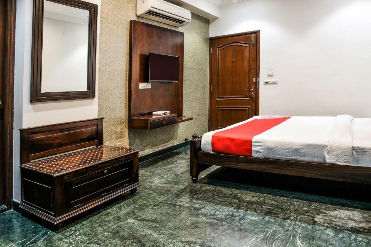 Oyo 1681 Hotel Devansh Udaipur Dış mekan fotoğraf