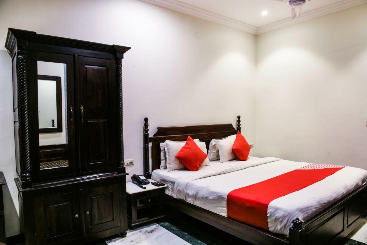 Oyo 1681 Hotel Devansh Udaipur Dış mekan fotoğraf